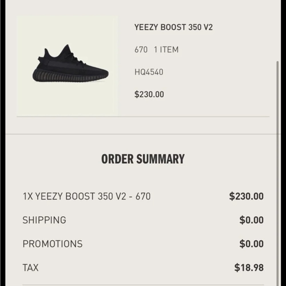 Yeezy Boost 350 V2 Triple Black Sneakers